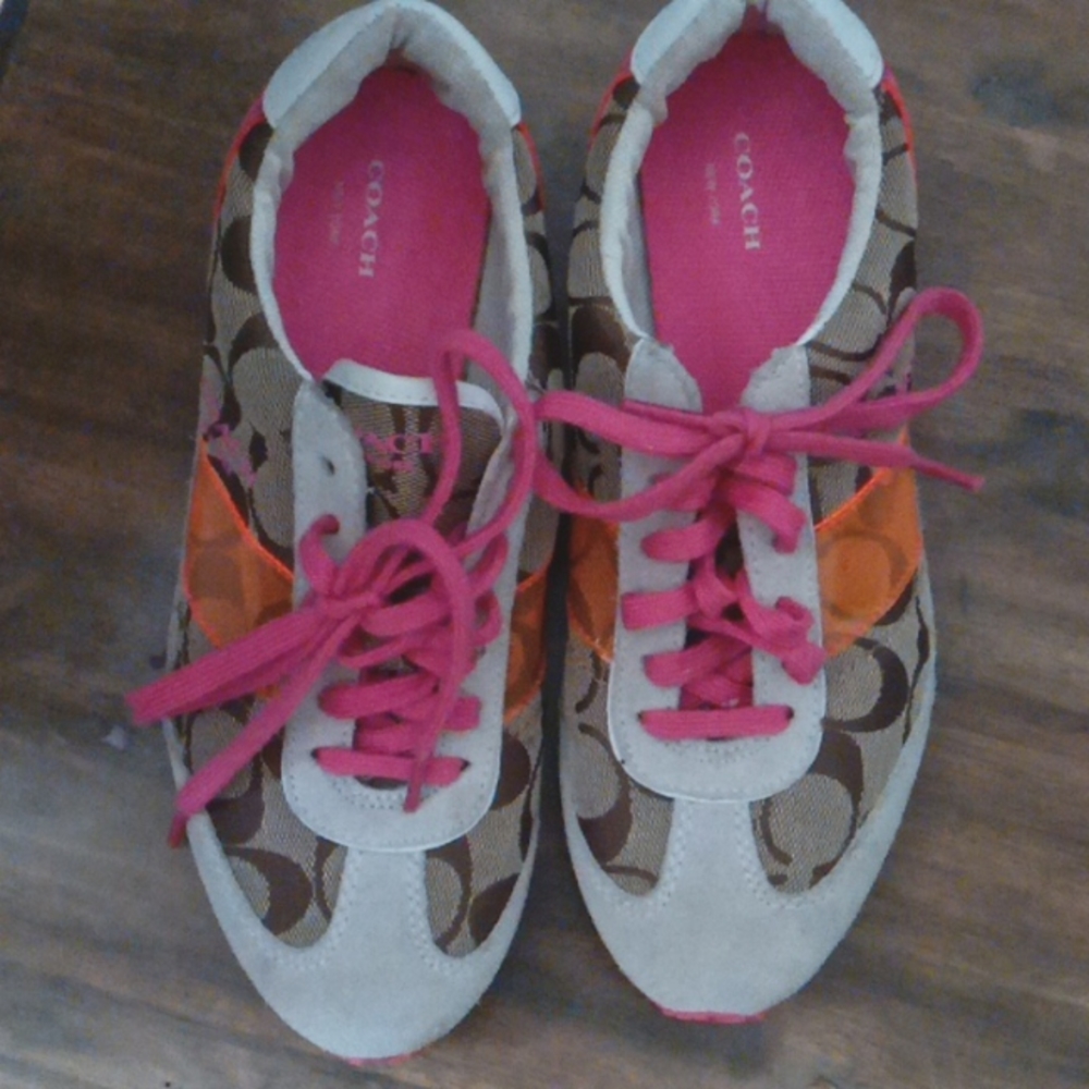 COACH WOMANS MAE BROWN SIGNATURE SUEDE PINK ORANGE SIZE 7M SHOES LOGO SNEAKERS